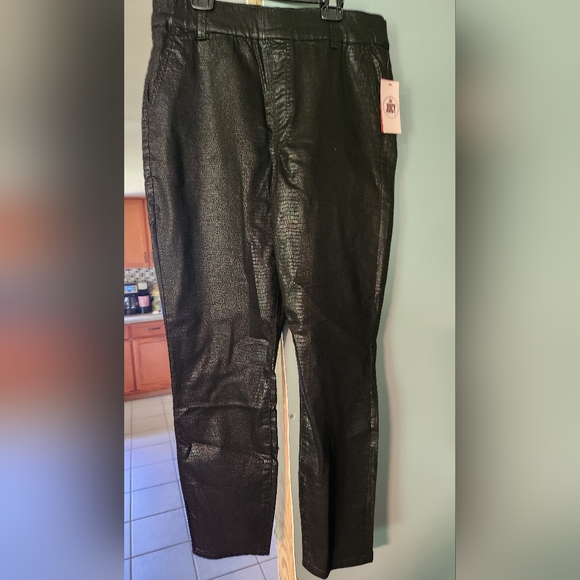 Black Textured Pants - Picture 1 of 5